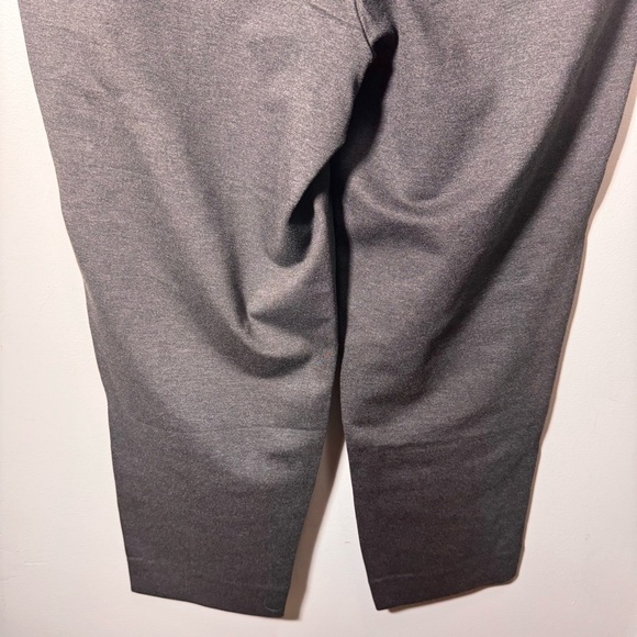 Torrid Pull-On Relaxed Taper Studio Luxe Ponte High-Rise Pants Size 1x NWT - Picture 8 of 10